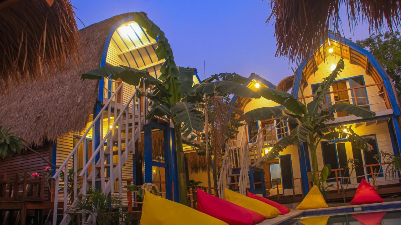 Tropical House Bungalows Τζίλι Τραγουανγκάν Εξωτερικό φωτογραφία
